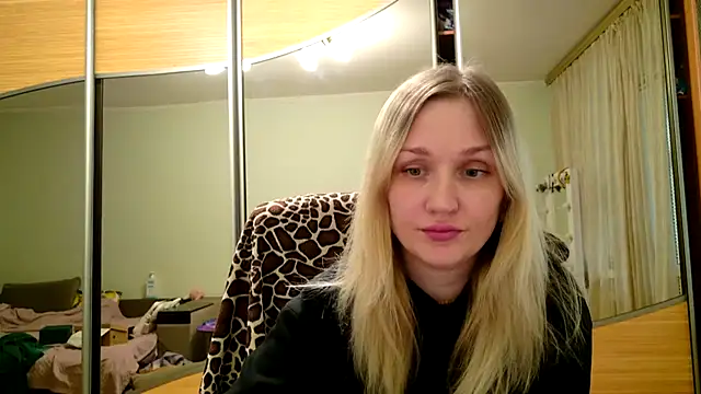 Hotty Evochka online show from April 23, 1:35 pm