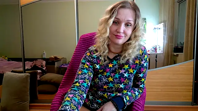 Hotty Evochka online show from April 26, 1:42 pm