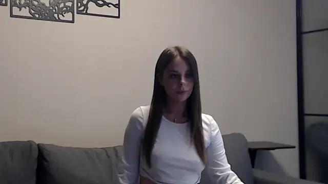 Snapshot of Melanie_Scott_Richerds chatting on September 21, 8:29 pm Melanie Scott Richerds online show from September 21, 8:29 pm