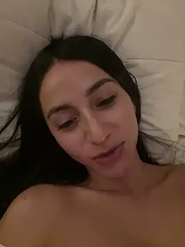 Snapshot of _Amatista chatting on October 7, 3:44 am Amatista online show from October 7, 3:44 am
