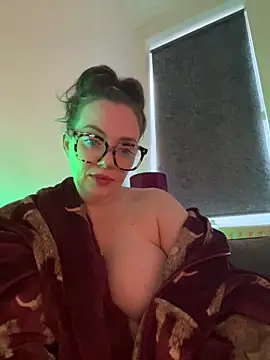 FemDom RubyKnightXXO online show from June 18, 7:08 pm