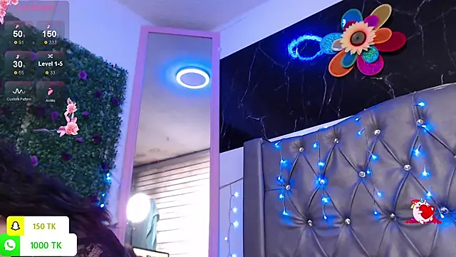 LAILAGUMMY online show from September 15, 1:08 pm