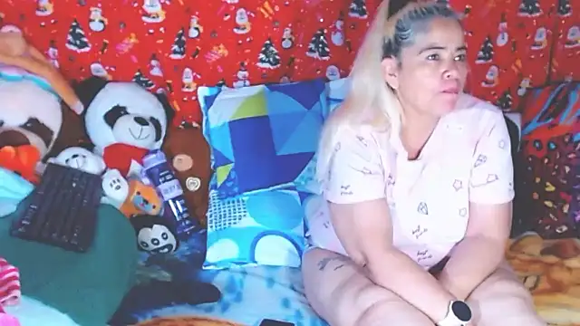 estrellita fugaz16x online show from January 15, 4:07 am