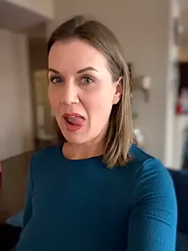 MaiseKnox online show from February 13, 10:11 pm