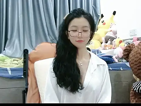 Snapshot of Cute_Ruby01 chatting on September 16, 1:52 pm Cute Ruby01 online show from September 16, 1:52 pm