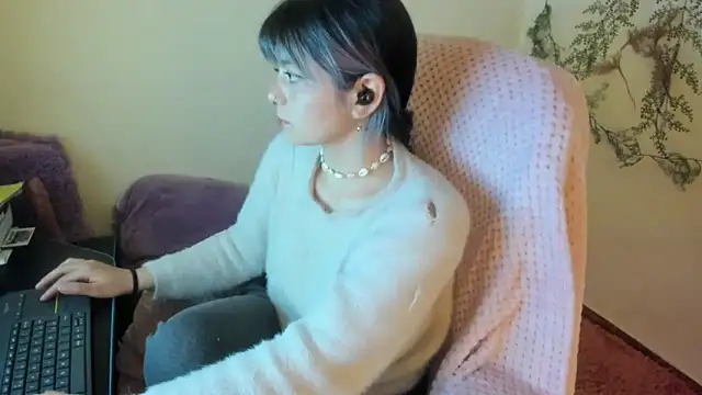 Sammysammy  online show from September 30, 9:15 am