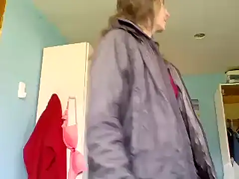 SexyRach75 online show from April 27, 2:58 pm