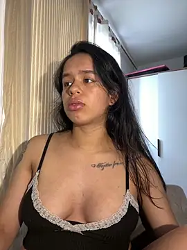 Snapshot of xlovelygirlx chatting on October 6, 9:41 pm xlovelygirlx online show from October 6, 9:41 pm