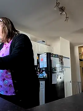 Canadian BBW online show from January 15, 9:21 pm