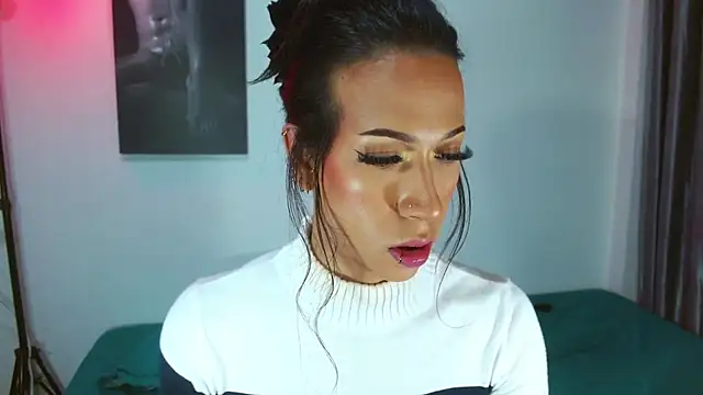 Kenisha Sweet online show from November 14, 10:54 pm