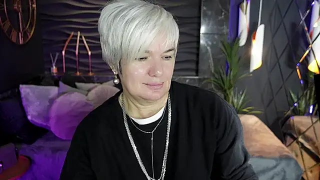 Snapshot of CarmenSoft chatting on September 24, 9:25 pm CarmenSoft online show from September 24, 9:25 pm