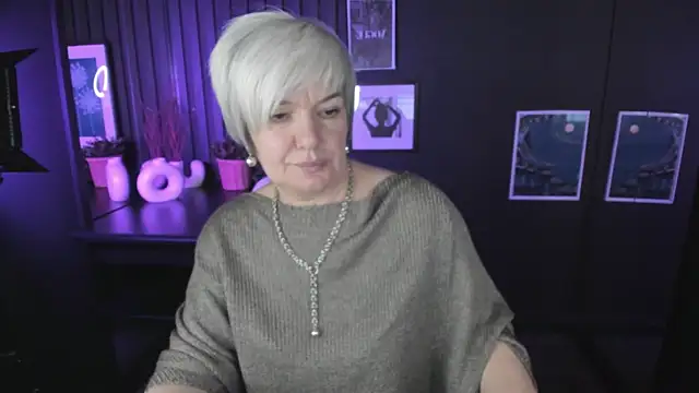 CarmenSoft online show from October 24, 8:38 pm