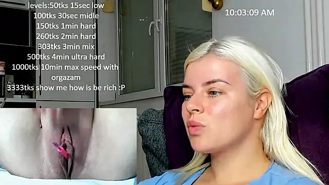 Snapshot of queenofthenighttt chatting on October 28, 9:04 am queenofthenighttt online show from October 28, 9:04 am