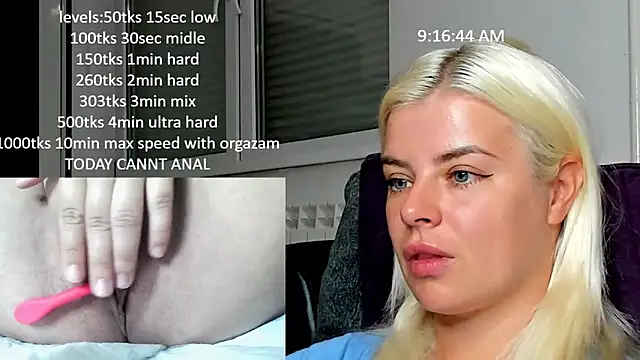 Snapshot of queenofthenighttt chatting on September 23, 7:17 am queenofthenighttt online show from September 23, 7:17 am