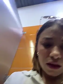 Snapshot of Hall_16 chatting on October 6, 11:31 pm Hall 16 online show from October 6, 11:31 pm
