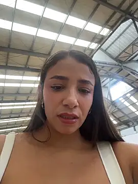 Hall 16 online show from March 4, 9:32 pm