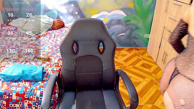 Eimy lorens online show from December 5, 7:26 pm