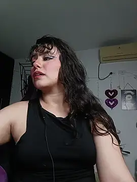 mary diaz1 online show from December 1, 8:33 pm