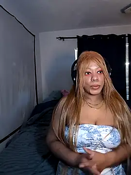 JadaSkyy online show from January 9, 4:44 pm