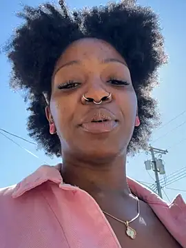 mochamimi online show from April 11, 3:16 pm