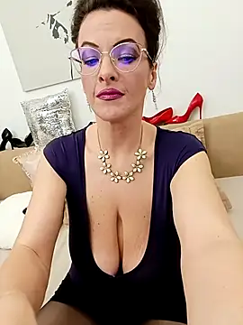 RebeccaNoble online show from April 19, 3:23 pm