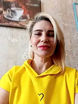 JennyOMay online show from March 3, 3:45 am