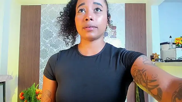 kelly thomson online show from November 6, 10:48 pm