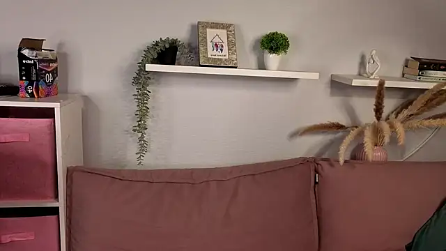 Tori cat online show from May 24, 9:14 pm