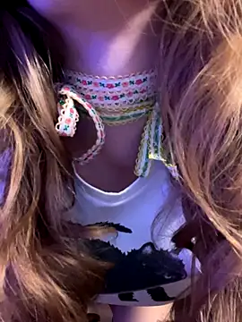 Weeissy online show from September 11, 7:03 pm