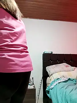 Vicky Rosse online show from February 28, 7:46 pm