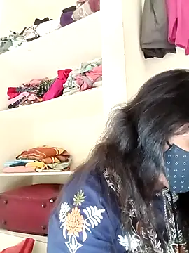 Indiantina online show from November 17, 9:32 am