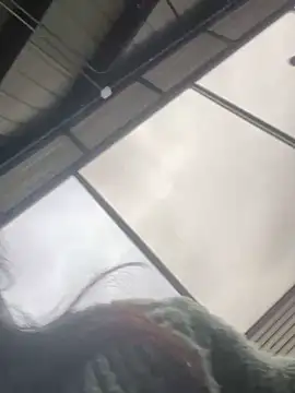 annarose19 online show from April 17, 9:50 pm