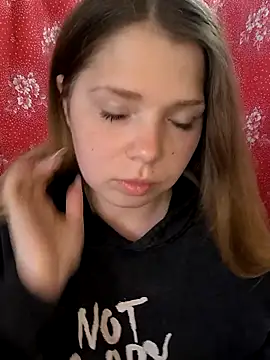 Zuli Kiska online show from April 18, 10:29 am