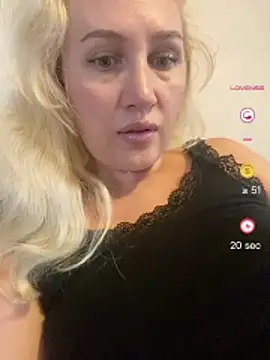 YourBlondee online show from July 6, 1:00 am