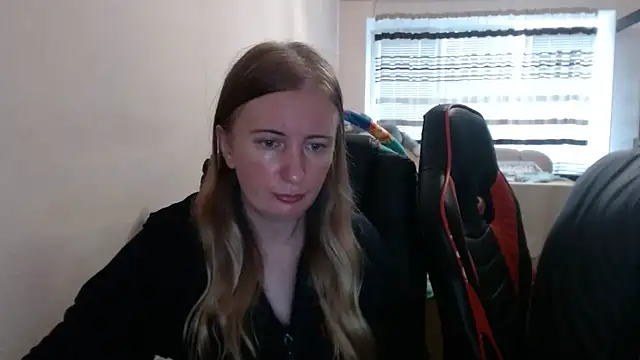 PeterAndJen online show from September 19, 3:33 pm