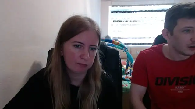 PeterAndJen online show from September 24, 4:39 pm