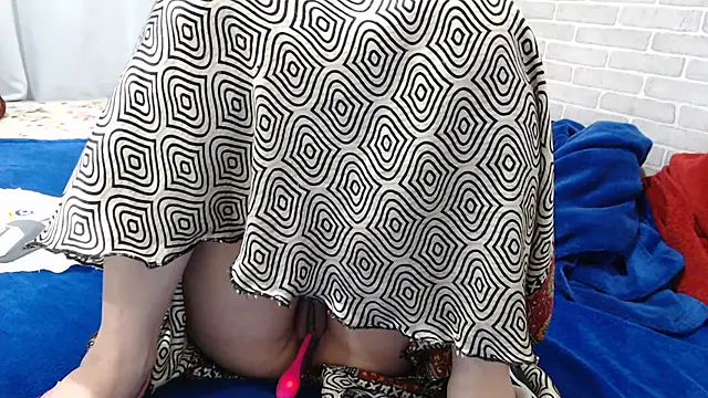 sweet luana online show from July 27, 4:09 am