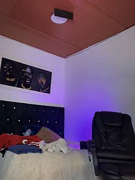 Soy Daniela online show from November 10, 3:07 pm