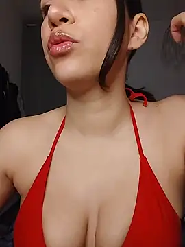 kittenpurrr online show from June 6, 7:47 am
