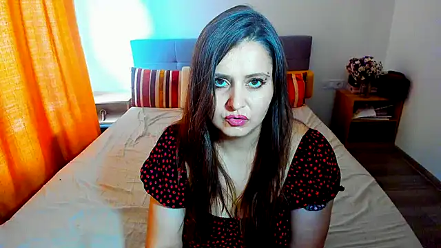 Snapshot of pinupmod chatting on October 1, 11:59 am pinupmod online show from October 1, 11:59 am