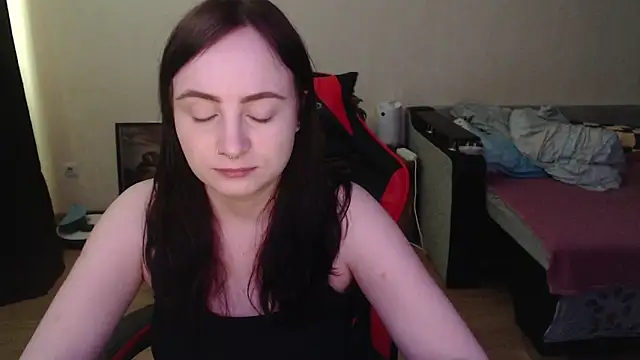 Laralianna online show from March 21, 9:47 am