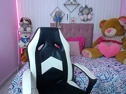 cum bigass online show from September 25, 12:26 pm