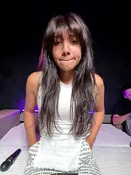 Snapshot of Kiscsillagg chatting on September 24, 6:18 pm Kiscsillagg online show from September 24, 6:18 pm