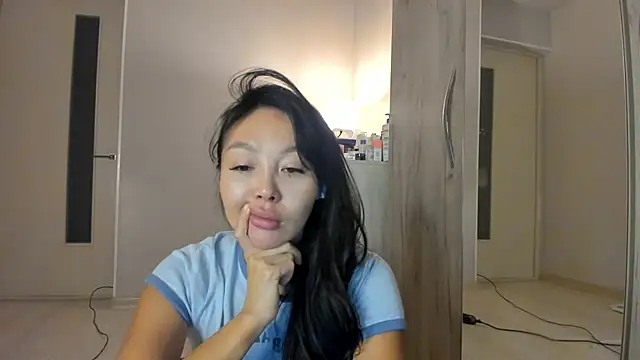 keiko hot online show from April 16, 1:50 am