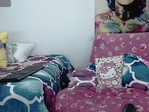 aleera starxx982 online show from February 5, 12:35 am