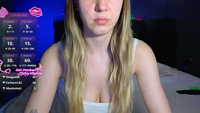 SexyCocobutt online show from March 15, 2:08 pm