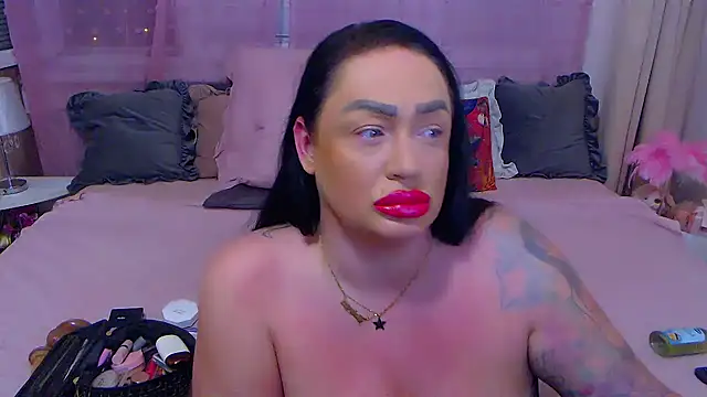 BustyVicky online show from September 18, 9:02 pm