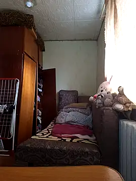 BustyBlond online show from April 13, 4:36 am