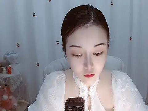 Snapshot of Angel-C chatting on September 15, 2:09 am Angel-C online show from September 15, 2:09 am