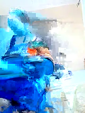 Toomuchbooty33 online show from September 25, 8:39 pm